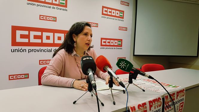 Mercedes Isabel González, responsable de educación de CCOO en rueda de prensa (CCOO)