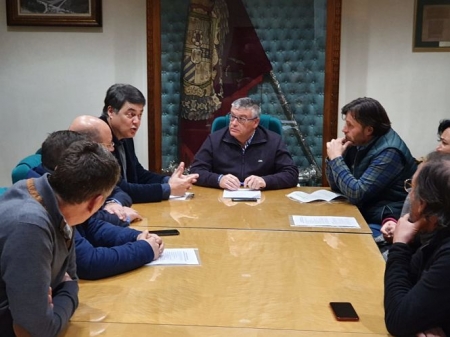 Reunión de Guadix por el tren con los diputados nacionalles del PP (GUADIX POR EL TREN)