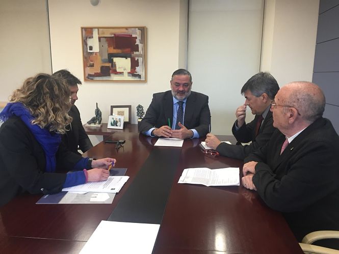 Reunión de representantes empresariales con el Delegado del gobierno (CGE) 