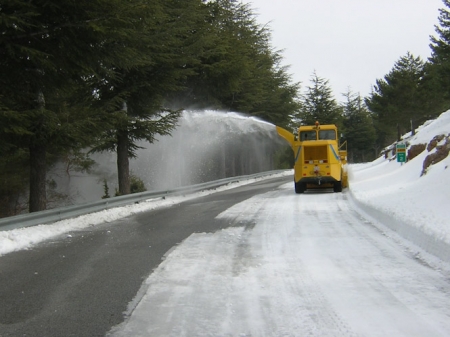 Máquina quitanieves 