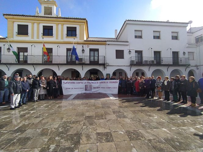 Imagen de la concentración en Caniles (AYTO. CANILES)