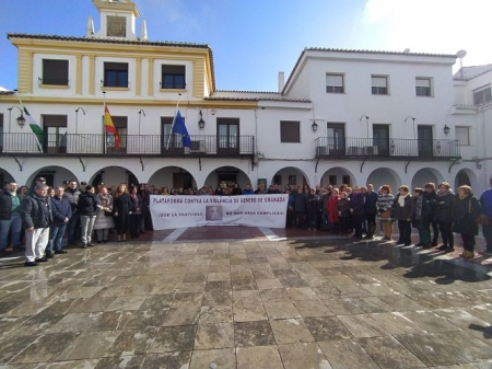 Imagen de la concentración en Caniles (AYTO. CANILES)