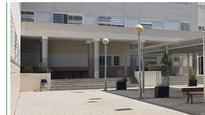 Exterior del IES Ulissea (IES ULISSEA) 