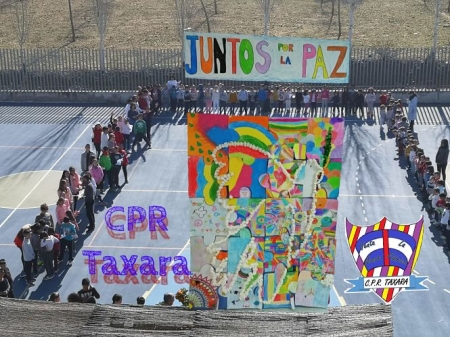 Escolares de Huétor Tájar han celebrado el dia de la paz (AYTO. HUÉTOR TÁJAR)