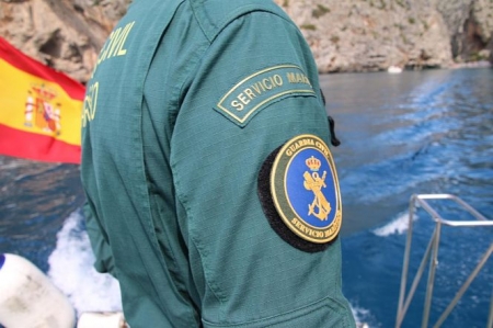 Un agente de Servicio marítimo de la Guardia Civil (GUARDIA CIVIL)