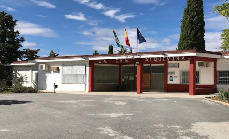 Fachada del IES Alquivira de Huéscar (JUNTA) 