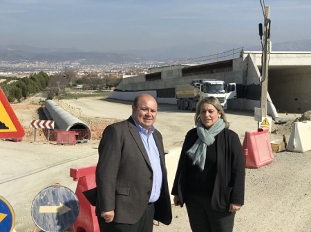 José Robles y María Merinda Sádaba en las obras de la Segunda Circunvalación (PP) 