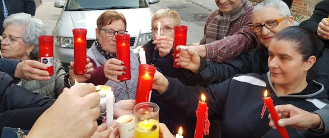 Concentración contra los cortes de luz en la zona norte de Granada (DEFENSOR DE LA CIUDADANÍA) 