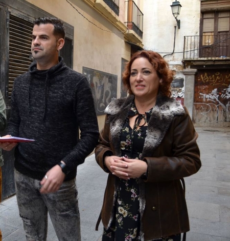 Mari Carmen Pérez y Chus Fernández han visitado la zona norte (IU) Mari Carmen Pérez y Chus Fernández han visitado la zona norte (IU)