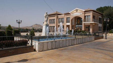 Fachada del Ayuntamiento de Alhendín (AYTO. ALHENDÍN)