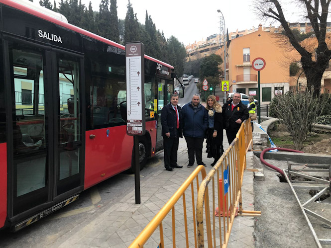 Marquesina situada en la Carretera de Murcia (AYTO. GRANADA) 