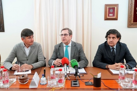 Imagen de la presentación del `I Premio Internacional de Novela Jurídica` (COLEGIO DE ABOGADOS) 