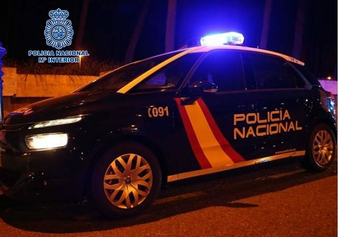 Vehículo policial (POLICIA NACIONAL)