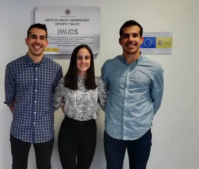 Los autores de este trabajo, en el Instituto Mixto Universitario Deporte y Salud (iMUDS) de la UGR (UNIVERSIDAD DE GRANADA) 
