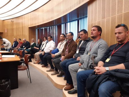 Agricultores de la Alpujarra han acudido al Pleno de Diputación (VOX) 