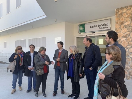 Miembros del PSOE han visitado el Centro de Salud de Bola de Oro (PSOE) 