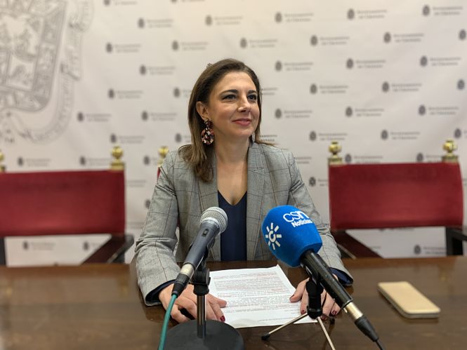 Raquel Ruz en rueda de prensa (PSOE)