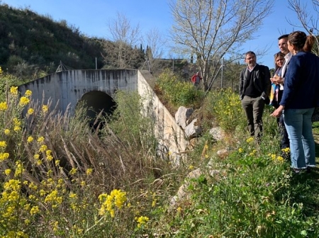 Miembros del PSOE en el cauce del Rio Beiro (PSOE)