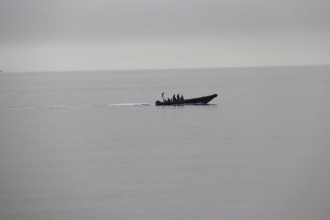 La Guardia Civil del mar durante la busqueda de la mujer (AYTO. ALMUÑÉCAR)