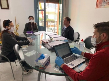 Reunión del alcalde de Lanjarón (AYUNTAMIENTO DE LANJARÓN) 