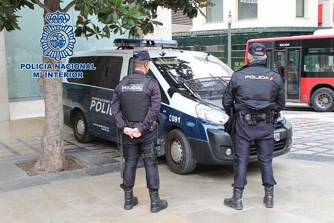 Agentes de la Policía Nacional 