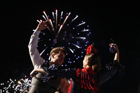 Inauguracion de la feria del Corpus 2019 en Granada con el encendido del recinto Inauguracion de la feria del Corpus 2019 en Granada con el encendido del recinto