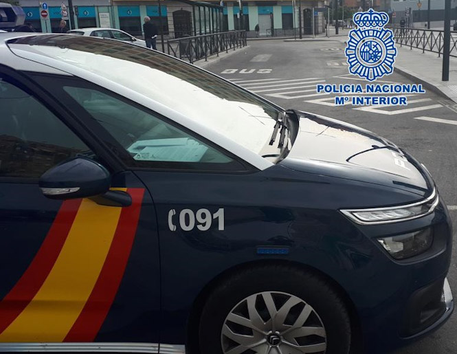 Vehículo de la Policía Nacional (POLICÍA NACIONAL) 
