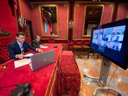 Reunión de Junta y Ayuntamiento para organizar la desescalada en Granada (AYUNTAMIENTO) Reunión de Junta y Ayuntamiento para organizar la desescalada en Granada (AYUNTAMIENTO)