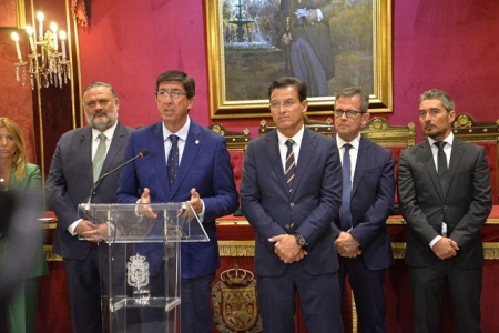 Juan Marín durante su visita al Ayuntamiento de Granada (JAVIER ALGARRA/ARCHIVO) Juan Marín durante su visita al Ayuntamiento de Granada (JAVIER ALGARRA/ARCHIVO)