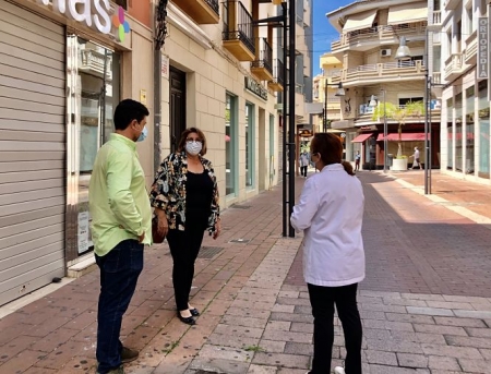 Retirada de maceteros en Motril (AYTO. MOTRIL) 