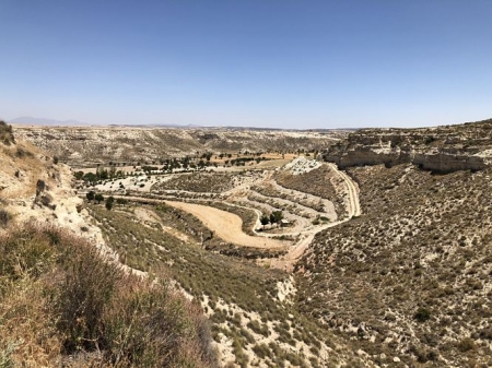 Vista aérea de un yacimiento arqueológico (UGR) 