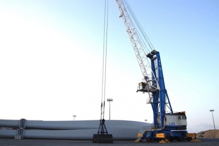 Grúa gemela de la que va a llegar el domingo al Puerto de Motril (PUERTO DE MOTRIL) 