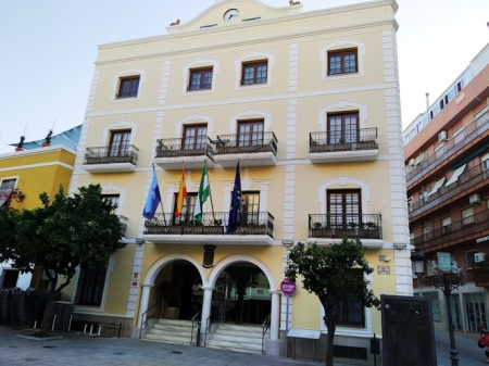 Fachada del Ayuntamiento de Almuñécar (AYTO. ALMUÑECAR) 