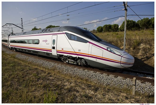 Tren Avant