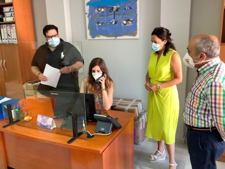 Oficina para atender autónomos y empresas (AYTO. ALMUÑÉCAR)