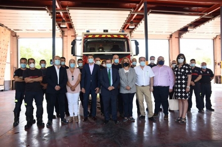 Presentación del nuevo vehículo de bomberos (AYTO. MOTRIL)
