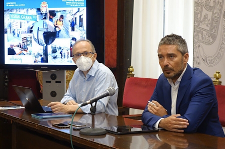 Manuel Olivares, concejal de Turismo y Comercio durante la presentación del estudio (AYTO. GRANADA) Manuel Olivares, concejal de Turismo y Comercio durante la presentación del estudio (AYTO. GRANADA)