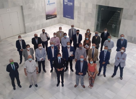 Foto de familia tras la reunión de presidentes (CGE)