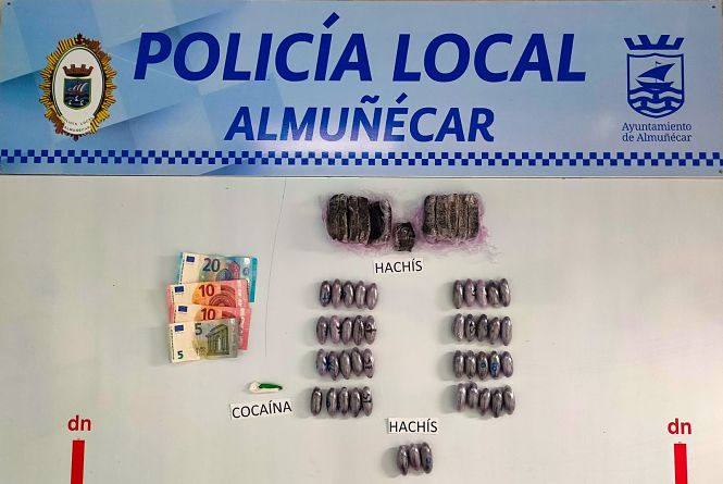 Droga incautada por la Policía de Almuñécar (AYTO. ALMUÑÉCAR)