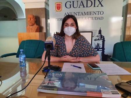Presentación de la campaña para incentivar el comercio (AYTO. GUADIX) 