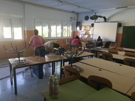 Desinfección de instalaciones educativas en Padul (AYUNTAMIENTO PADUL) 
