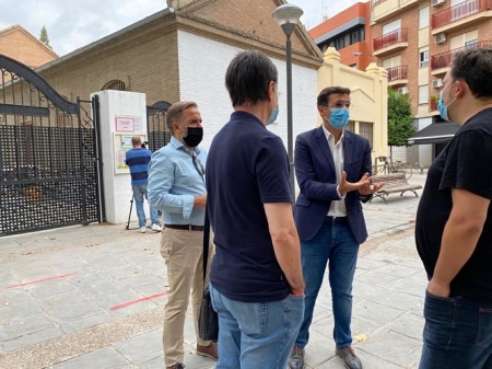 Miembros del PSOE han visitado el Colegio Tierno Galván (PSOE)