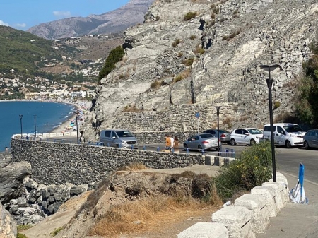 Instalación de las farolas solares (AYTO. ALMUÑÉCAR)