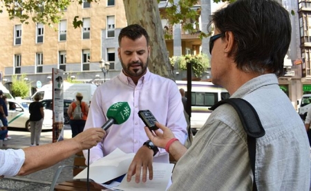 Jesus Fernández, parlamentario andaluz de Adelante (IU) Jesus Fernández, parlamentario andaluz de Adelante (IU)