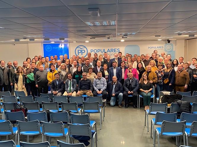 Reunión del presidente del PP de Granada, Pablo García, con alcaldes y portavoces en la provincia (PP / ARCHIVO) 