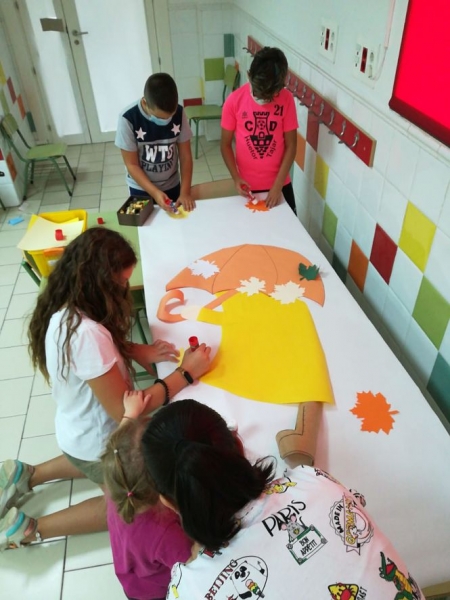 Realización de una actividad en la ludoteca de Huétor Tájar (AYTO. HUÉTOR TÁJAR)