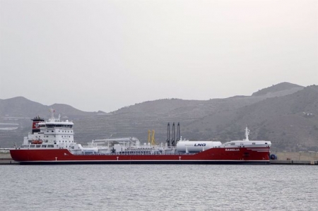 Imagen de El buque (PUERTO DE MOTRIL) 