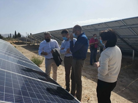 Nuevas placas fotovoltaicas en Guadix (AYTO. GUADIX) 