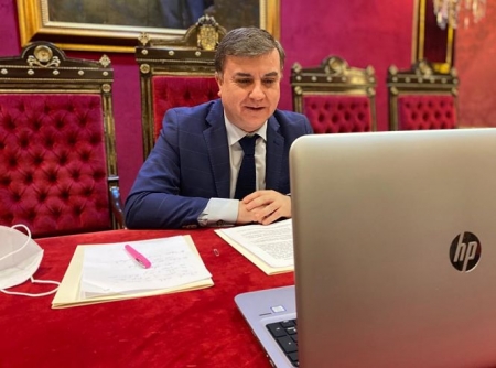 El concejal de Recursos Humanos y de Organización y Servicios Generales, Francisco Fuentes, durante una rueda de prensa telemática (AYUNTAMIENTO) El concejal de Recursos Humanos y de Organización y Servicios Generales, Francisco Fuentes, durante una rueda de prensa telemática (AYUNTAMIENTO)
