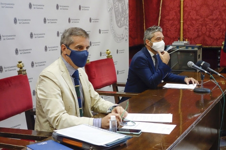 César Díaz y Manuel Olivares en reuda de prensa (JAVIER ALGARRA / AYUNTAMIENTO) César Díaz y Manuel Olivares en reuda de prensa (JAVIER ALGARRA / AYUNTAMIENTO)